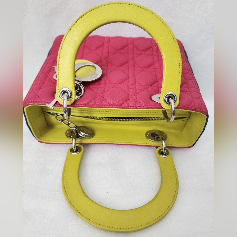 Auth Dior Lady Dior Lambskin Cannage Medium Pink Handbag - Picture 11 of 15